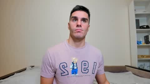 BACK IN 2 WEEKS online show from December 18, 5:52 pm