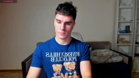 BACK IN 2 WEEKS online show from November 25, 9:04 pm