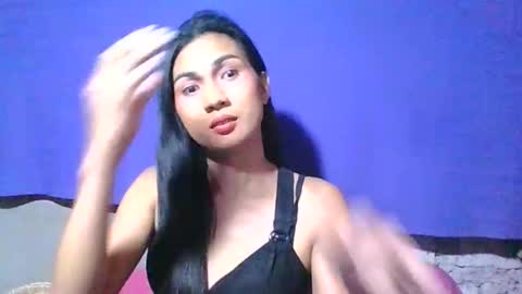 sam online show from May 24, 8:03 pm