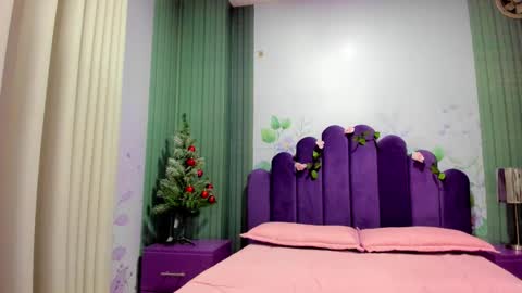 sam_naughty18 online show from December 18, 10:19 am