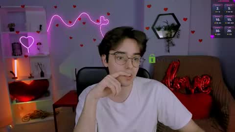 Sam online show from March 1, 8:11 pm