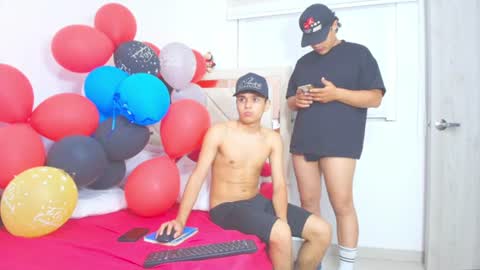 Snapshot of sam_tnt9 chatting on June 21, 12:24 am sam_tnt9 online show from June 21, 12:24 am