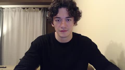 Snapshot of sam_winchest chatting on February 10, 12:41 am Sam online show from February 10, 12:41 am