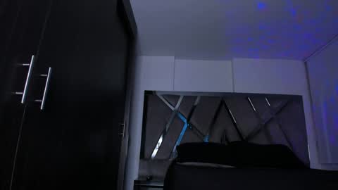 samaay_ online show from December 14, 2:01 am