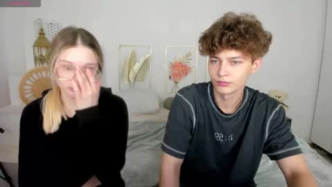 Sam online show from October 17, 9:23 am