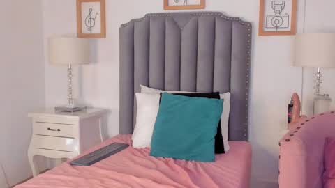 Snapshot of samanta_william chatting on January 30, 5:30 am samanta online show from January 30, 5:30 am