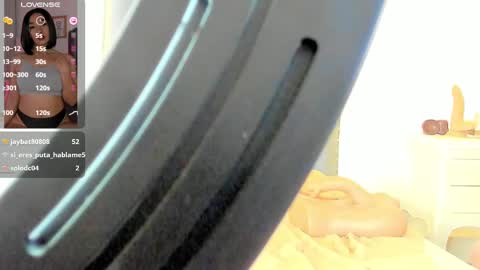 Snapshot of samanta_william chatting on February 18, 6:04 am samanta online show from February 18, 6:04 am