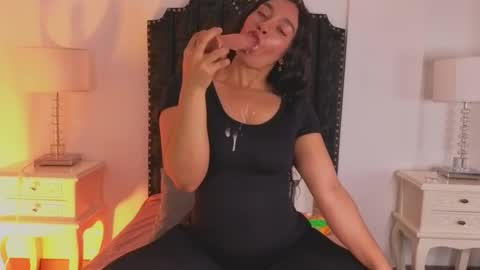 Snapshot of samanta_william chatting on September 16, 3:51 am samanta online show from September 16, 3:51 am