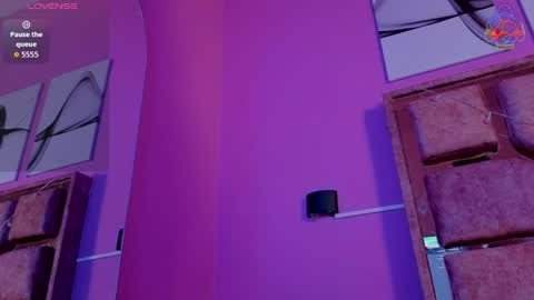 samantaa_liov online show from April 10, 7:40 pm