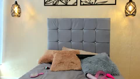 Samanta online show from September 27, 4:23 pm