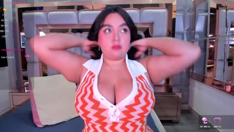 S A M A N T A   online show from January 9, 3:15 am