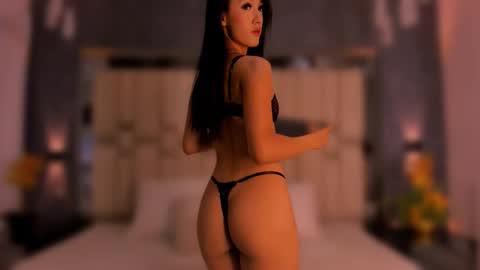 samantavazquez online show from October 14, 11:33 am