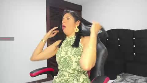 samantha1_rosse01 online show from July 15, 10:37 pm