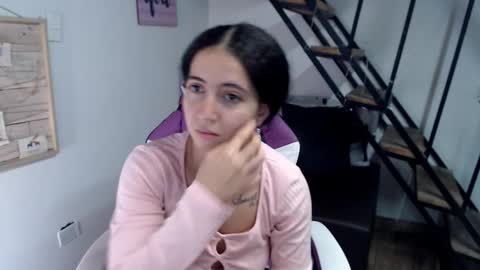 Snapshot of samantha2girl chatting on October 21, 9:26 pm samantha online show from October 21, 9:26 pm