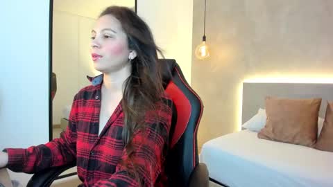 Snapshot of samantha_17_ chatting on September 18, 2:13 am S A M A N T H A online show from September 18, 2:13 am