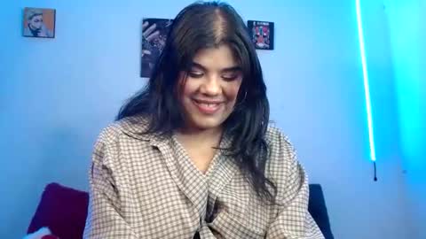 Snapshot of samantha_890 chatting on March 16, 2:43 pm samantha_890 online show from March 16, 2:43 pm