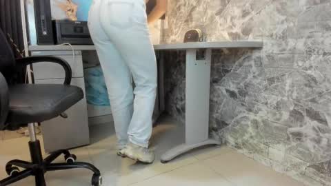 Samantha  online show from March 13, 11:28 am