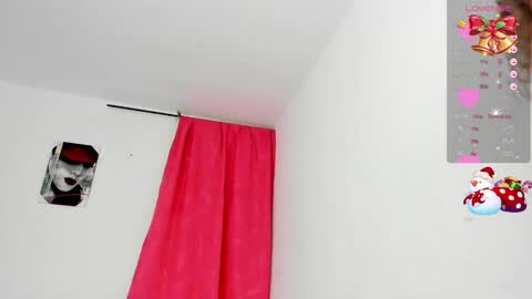  Samanthasmile  online show from December 14, 12:12 pm