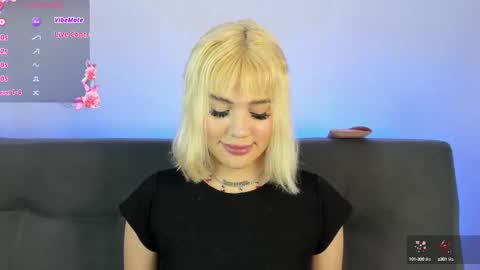 Snapshot of samantha_browwnn chatting on October 15, 3:23 pm samantha_browwnn online show from October 15, 3:23 pm