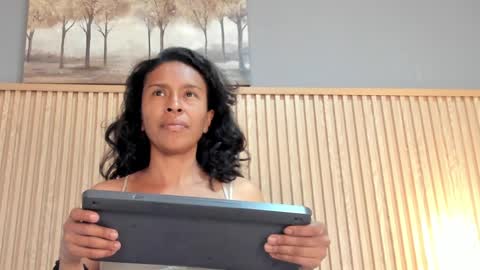 samantha_duart3 online show from April 4, 12:46 pm