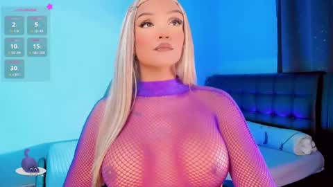 Snapshot of samantha_duke66 chatting on June 5, 6:52 am samantha_duke66 online show from June 5, 6:52 am