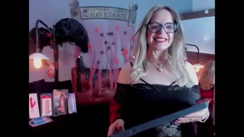 Sam online show from October 24, 9:17 am