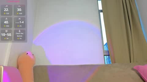Snapshot of samantha_ros1 chatting on June 4, 12:33 pm Samantha Ros online show from June 4, 12:33 pm