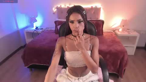 Snapshot of samantha_spike chatting on July 16, 7:53 pm Samantha online show from July 16, 7:53 pm