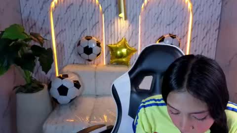 Snapshot of samantha_tx_ chatting on June 28, 3:01 am Samantha online show from June 28, 3:01 am