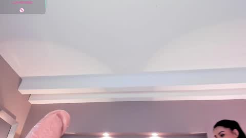 Snapshot of samanthaa_22_ chatting on February 6, 7:02 am Samanthaa online show from February 6, 7:02 am