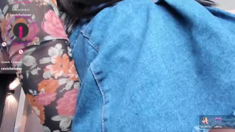 Snapshot of samanthaa_22_ chatting on February 9, 5:50 am Samanthaa online show from February 9, 5:50 am