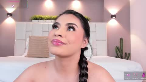 Snapshot of samanthaa_22_ chatting on February 16, 7:04 am Samanthaa online show from February 16, 7:04 am