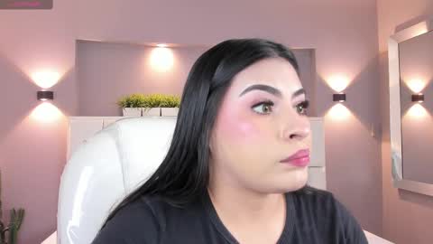 Snapshot of samanthaa_22_ chatting on March 6, 3:35 am Samanthaa online show from March 6, 3:35 am