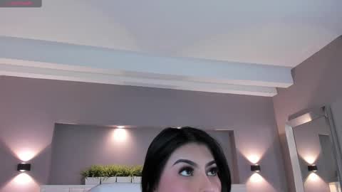 Snapshot of samanthaa_22_ chatting on March 8, 3:28 am Samanthaa online show from March 8, 3:28 am