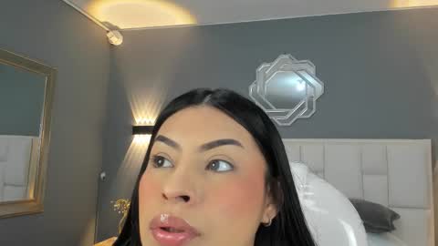 Snapshot of samanthaa_22_ chatting on September 29, 11:59 am Samanthaa online show from September 29, 11:59 am