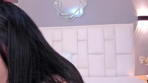 Snapshot of samanthaa_22_ chatting on November 22, 12:15 pm Samanthaa online show from November 22, 12:15 pm
