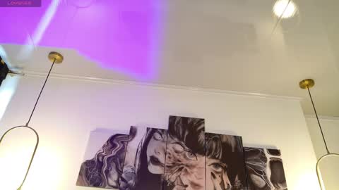 IGSamanthaGrant 10 online show from April 24, 1:35 pm