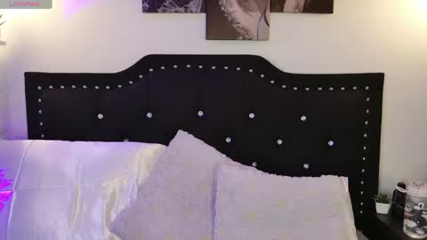 Snapshot of samanthagrant_ chatting on May 12, 6:16 pm IGSamanthaGrant 10 online show from May 12, 6:16 pm