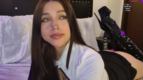 Snapshot of samanthagrant_ chatting on May 19, 8:15 pm IGSamanthaGrant 10 online show from May 19, 8:15 pm