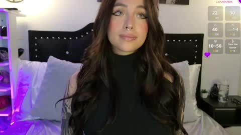 Snapshot of samanthagrant_ chatting on June 8, 7:58 pm IGSamanthaGrant 10 online show from June 8, 7:58 pm