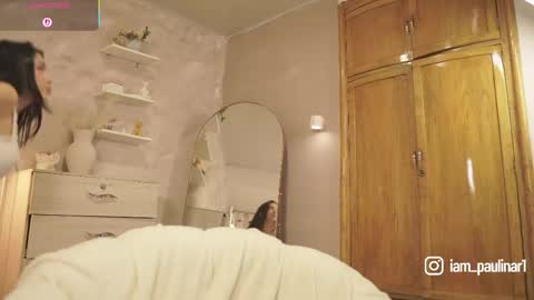 paulina rios online show from April 19, 12:59 pm