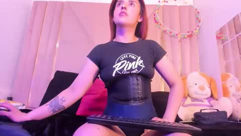 Samantha online show from April 23, 11:07 pm