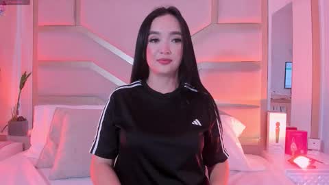  SAMANTHA online show from March 17, 9:51 pm