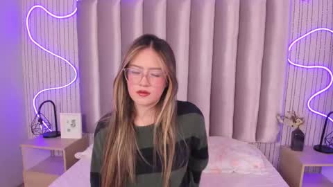 Alejandra  online show from September 13, 1:55 pm