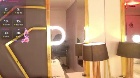 Samantha  online show from May 23, 4:29 am
