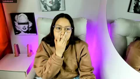 Samantha online show from April 11, 3:05 pm