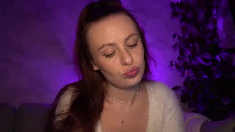 Goddess Samantha Vixen online show from November 4, 8:08 pm