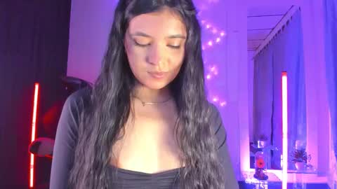 Sam online show from January 8, 9:39 pm