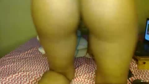 Snapshot of samanthjey chatting on December 4, 8:06 pm manth online show from December 4, 8:06 pm