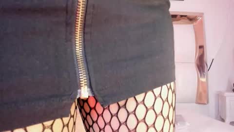 Snapshot of samanttamilf chatting on September 20, 10:11 pm samanttamilf online show from September 20, 10:11 pm